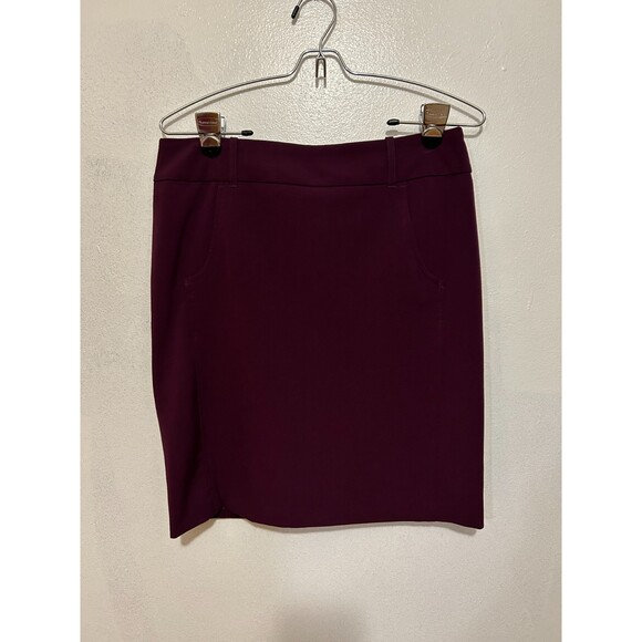 Daisy Fuentes Mini Skirt Plum with pockets size 6 - Picture 1 of 6